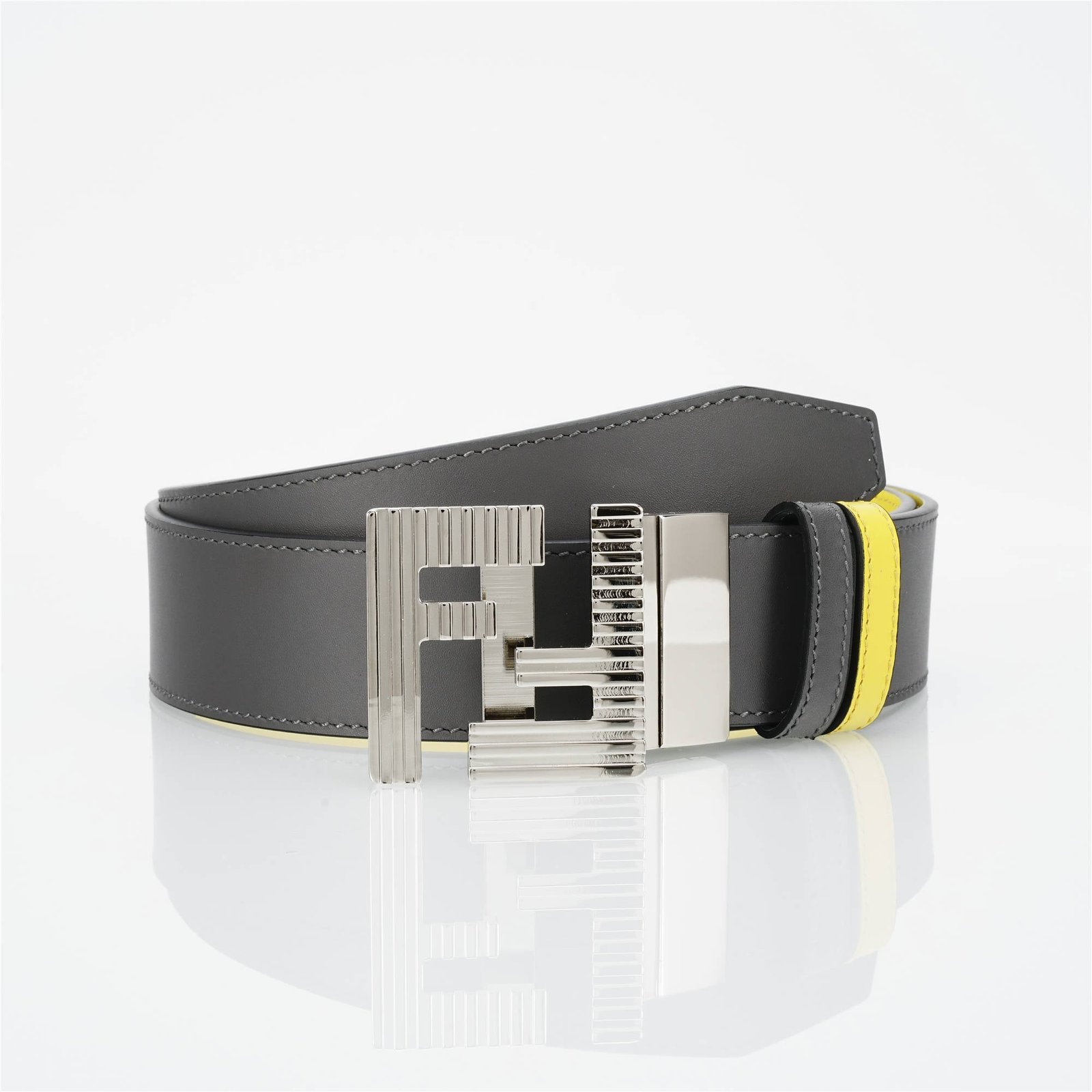 f622bef1.jpg Belt - Image 1