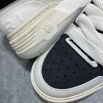 Black White - Image 8